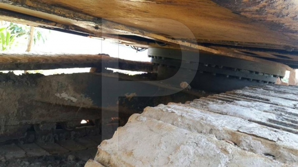 ขายรถขุดแบ็คโคKOMATSU200-6 เล่มทะเบียนจัดไฟแนนซ์ได้ ไฟฟ้าเต็มแอร์เย็นเครื่องดี บูมสวย สภาพพร้อมลุยงาน ช่วงล่างเต็ม