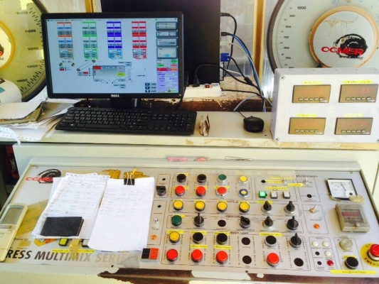 ขายด่วนครับ แพ็คปูน ผสมเสร็จ ขนาด 1 คิว สภาพพร้อมใช้งานครับ ขายแบบถูกๆครับ