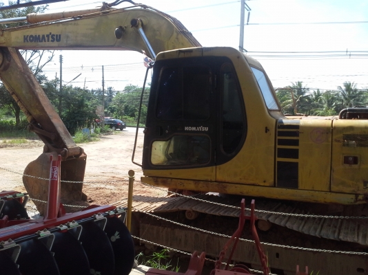 komatsu 200-6 ไฟครบพร้อมใช้งาน เครื่องแน่นๆ เร็วแรง komatsu 200-6 ไฟครบพร้อมใช้งาน เครื่องแน่นๆ เร็วแรง