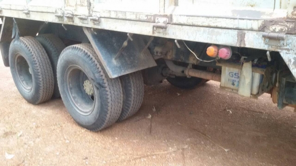 หกล้อเครน ฮีโน่ FF1j 210 แรง ปี 40 ยาว 6.50 เมตร เครนทาดาโนท้องวี 3 ตัน 3 ปอก 0812995537 จ่าอู๊ด หกล้อเครน ฮีโน่ FF1j 210 แรง ปี 40 ยาว 6.50 เมตร เครนทาดาโนท้องวี 3 ตัน 3 ปอก 0812995537 จ่าอู๊ด