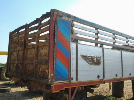 กระบะสิบล้อมิเนียม พร้อมกระบอกดั้ม สวยๆ ยกลงจาก F18 จร้า