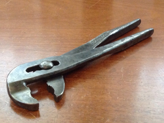 ขายคีมคอเลื่อนหัวนกแก้วโบราณ VINTAGE CARLSON 7" ขายคีมคอเลื่อนหัวนกแก้วโบราณ VINTAGE CARLSON 7"