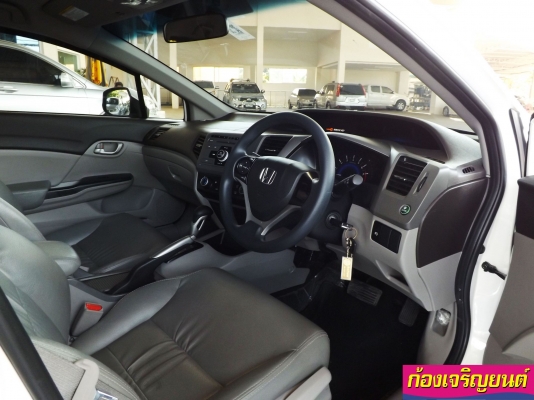 HONDA CIVIC FB 1.8S ปี 2013 HONDA CIVIC FB 1.8S ปี 2013