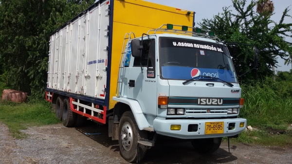 มีรถ 6 ล้อ 10 ล้อ รับจ้างทั่วไปมีทุกขนาด