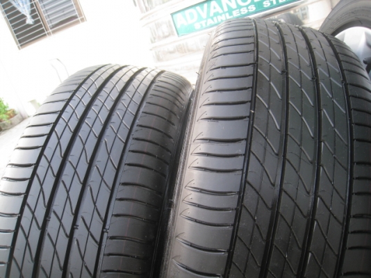 ขายล้อแม็กป้ายแดง Honda Accord G9 17" พร้อมยางปี14 สนใจติดต่อเล็กคลองสามครับ 081-3747940