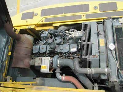 ขายรถแบคโฮ KOMATSU PC200-7 ปี 2010 4156 ชั่วโมง ใบแทรค 80cm ราคา 1870000