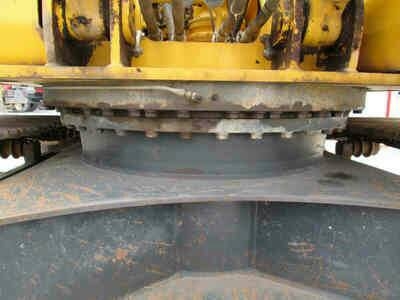 ขายรถแบคโฮ KOMATSU PC200-7 ปี 2010 4156 ชั่วโมง ใบแทรค 80cm ราคา 1870000