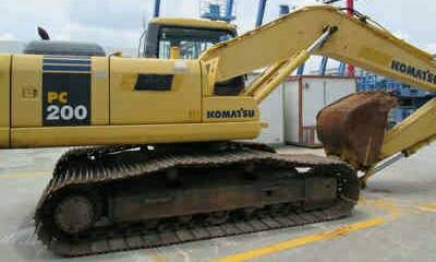 ขายรถแบคโฮ KOMATSU PC200-7 ปี 2010 4156 ชั่วโมง ใบแทรค 80cm ราคา 1870000
