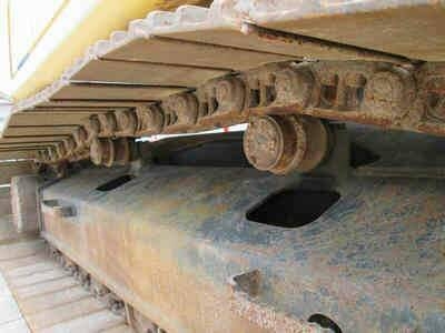 ขายรถแบคโฮ KOMATSU PC200-7 ปี 2010 4156 ชั่วโมง ใบแทรค 80cm ราคา 1870000