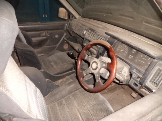 ขายกระบะแค็ปเล็กปี1991 เครื่อง2.5ขายตามสภาพ086-4457033