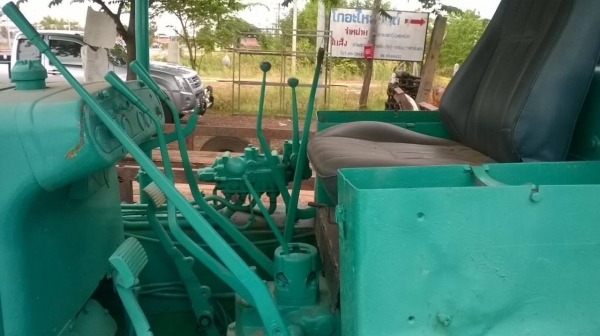 ขายแทรกเตอร์ CAT D4D สภาพพร้อมใช้งาน เครื่องดี แทรคดี ราคาต่อรองได้ ขายแทรกเตอร์ CAT D4D สภาพพร้อมใช้งาน เครื่องดี แทรคดี ราคาต่อรองได้