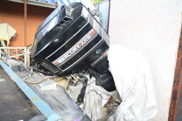 เรือ 17 ฟุต เครื่องเมอคิวลี่ 150 แรง เครื่องแรงถูกใจคับ ตกปลาสบายๆ