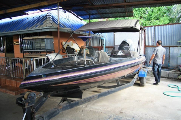 เรือ 17 ฟุต เครื่องเมอคิวลี่ 150 แรง เครื่องแรงถูกใจคับ ตกปลาสบายๆ