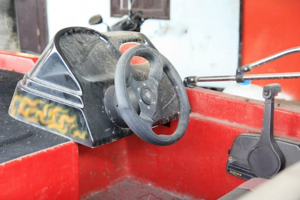 เรือ 15 ฟุต เครื่อง ซูซูกิ  40 แรง พร้อมใช้งาน