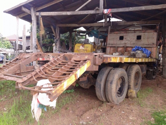 ขายรถสิบล้อหน้ายาว เครื่อง 6BG1-175 แรง 1 เพลา ท้ายฟูโซ่ ทะเบียนพร้อม