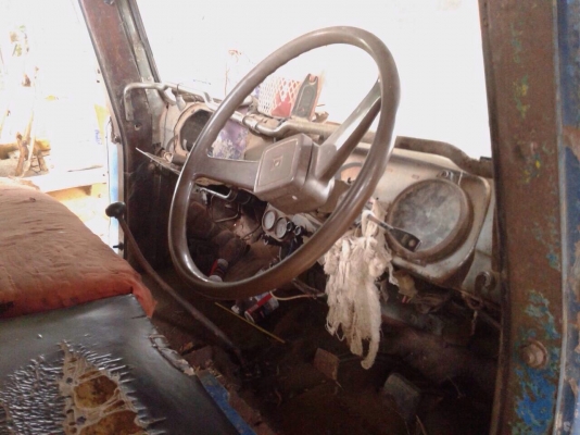 ขายรถสิบล้อหน้ายาว เครื่อง 6BG1-175 แรง 1 เพลา ท้ายฟูโซ่ ทะเบียนพร้อม