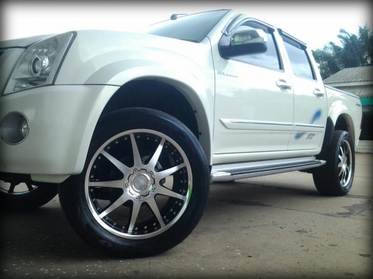 ขาย D Max 4ประตู รถบ้านใช้เอง 450000 ขาย D Max 4ประตู รถบ้านใช้เอง 450000