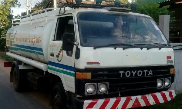 หกล้อ โตโยต้า BU91-115แรง ปึ38 สภาพสวยเดิมๆอุปกรณ์ครบ  ราคาจิ๊บๆๆ  ขายแบบกลางอาศ