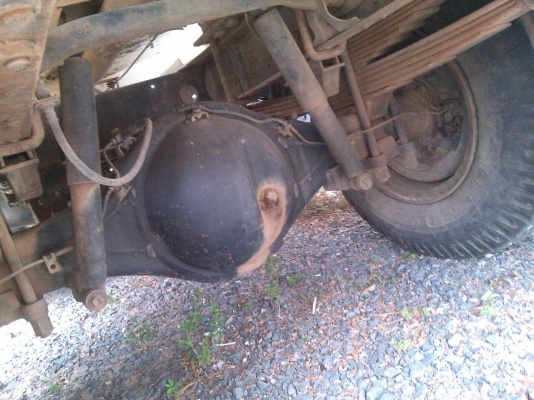 รถบรรทุกน้ำมัน โตโยต้า BU91-115แรง สภาพดี อุปกรณ์ครบใช้ได้ทุกจุดเดิมๆ แอร์ power ยางดีทุกเส้น (จองแล้ว จากเสียใจถึง ทีมงานซ่อมบำรุงแนวตะริ่งแม่น้ำชี) ขายแบบทางอากาศ