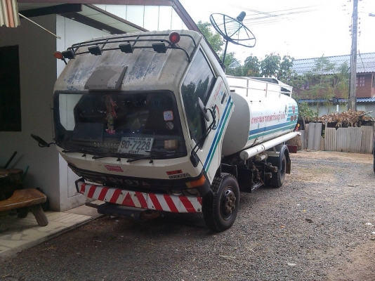 รถบรรทุกน้ำมัน โตโยต้า BU91-115แรง สภาพดี อุปกรณ์ครบใช้ได้ทุกจุดเดิมๆ แอร์ power ยางดีทุกเส้น (จองแล้ว จากเสียใจถึง ทีมงานซ่อมบำรุงแนวตะริ่งแม่น้ำชี) ขายแบบทางอากาศ