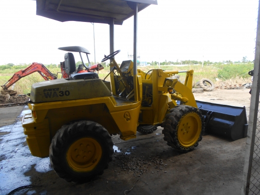 ขายรถตักล้อยาง KOMATSU WA30-5 (เก่านอก) ราคาถูกๆ