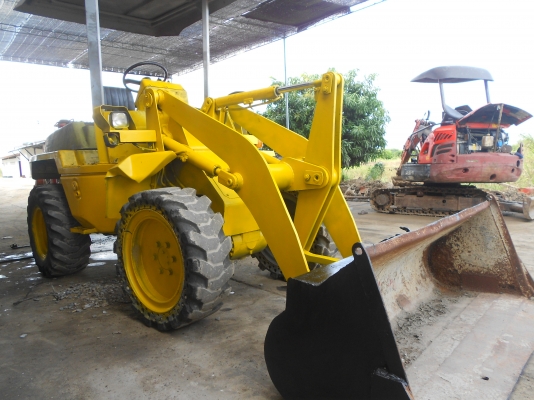 ขายรถตักล้อยาง KOMATSU WA30-5 (เก่านอก) ราคาถูกๆ