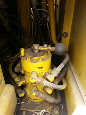 โกเบลโก้ SK 100 มาร์คทรี(3) นำเข้าจากญี่ปุ่นแท้ 090-986-2521