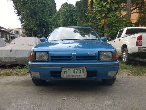 Nissan NV QueenCab 1.6หวัฉีด5 MT หลังคา แอร์หลัง เบาะญี่ปุ่น แม็กยางใหม่ปี2014