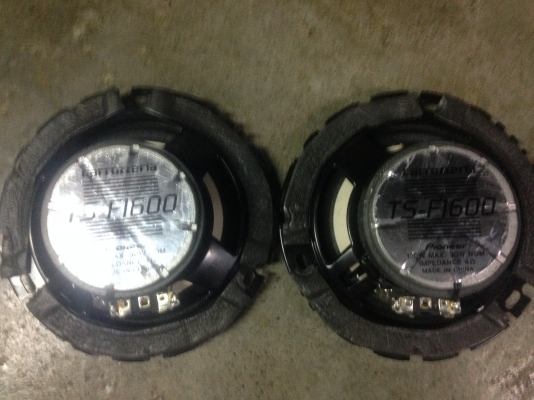 pioneer carrozzeria TS-F1600 เก่าญี่ปุ่น คู่ละ 800