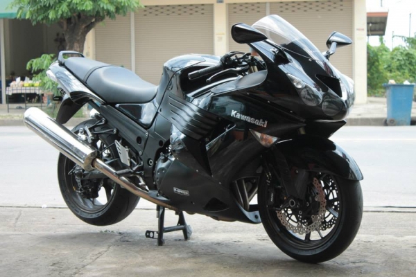ขาย Kawazaki zzr 1400 ปี08 ราคา 230,000