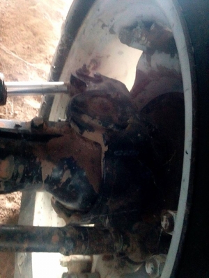 **950,000 บ.ต่อรอง**ขายรถไถ2เพลา ยอดนิยม FORD NEWHOLLAND TS90 ปี53 เครื่องเดิม เกียร์เดิม ปั้มเดิมๆ ใช้งาน 10,xxx ชั่วโมง เครื่องแน่นๆแห้งๆ แรงดี ปั้มดีแน่น เกียร์ดีไม่มีหอน ทำงานดีคล่องตัว แรง ช่วงล่างแน่น ยางดี4เส้น พร้อมใบดันและหางพรวน6 สภาพดี ไม่ผุไม่