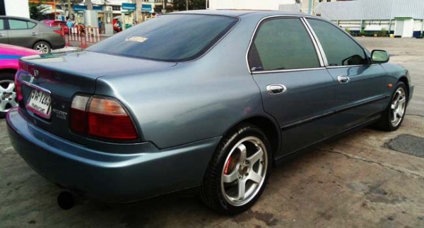 Honda accord ปี 95 เครื่อง f22b vtec เกียร์ออโต้ แก๊ส lpg ลงเล่มเรียบร้อย ใช้งานได้ 2 ระบบ เครื่องดี เกียร์ดี ช่วงล่างได้ แม็กซ์ 17 ยางดี ดิกส์เบรค 4 ล้อ abs ภายในสวย มีเครื่องเสียง แอร์หนาว ฟิลม์ hi~kool สีสันสวยงาม รถพร้อมใช้