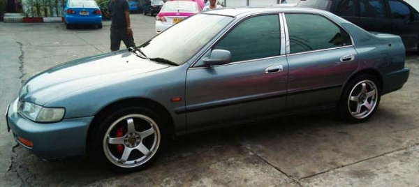 Honda accord ปี 95 เครื่อง f22b vtec เกียร์ออโต้ แก๊ส lpg ลงเล่มเรียบร้อย ใช้งานได้ 2 ระบบ เครื่องดี เกียร์ดี ช่วงล่างได้ แม็กซ์ 17 ยางดี ดิกส์เบรค 4 ล้อ abs ภายในสวย มีเครื่องเสียง แอร์หนาว ฟิลม์ hi~kool สีสันสวยงาม รถพร้อมใช้