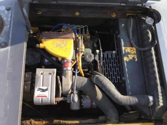 ขายรถแบคโฮ KOMATSU PC160-6 ระบบไฟฟ้าเต็ม ปี 2002 สภาพสวยมาก รถนอกนำเข้า มีVDOการทำงานครับ