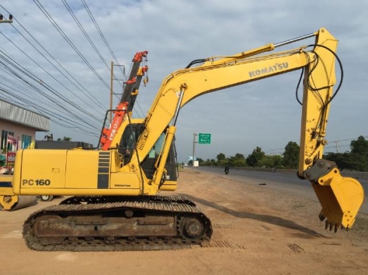 ขายรถแบคโฮ KOMATSU PC160-6 ระบบไฟฟ้าเต็ม ปี 2002 สภาพสวยมาก รถนอกนำเข้า มีVDOการทำงานครับ