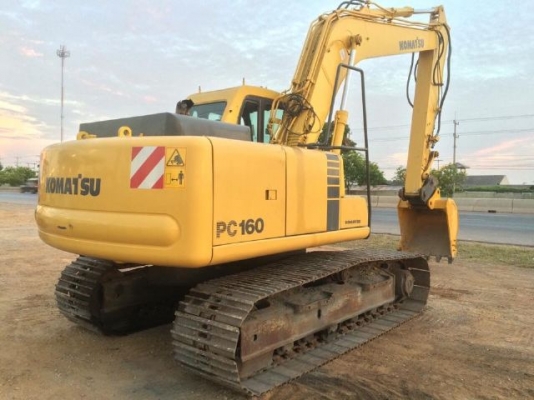 ขายรถแบคโฮ KOMATSU PC160-6 ระบบไฟฟ้าเต็ม ปี 2002 สภาพสวยมาก รถนอกนำเข้า มีVDOการทำงานครับ
