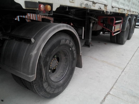 รถอีซูซุ 6 ล้อ FTR  หัวลาก  200 แรงม้า. ปี 48  ( ขายแม่ , ลูก )  สนใจติดต่อ  081 - 6079515