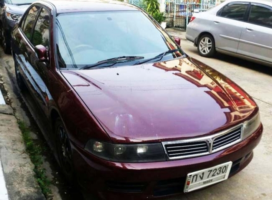 Mitsubishi lancer ปี 2000 เกียร์ธรรมดา เครื่อง 1800 ตัวท้อป airbag abs ดิสก์เบรค 4 ล้อ กระจกไฟฟ้า ปรับและพับไฟฟ้า เครื่องดี เกียร์เข้าทุกเกียร์ ช่วงล่างดี แอร์หนาว ฟิล์ม hi~kool ภายในเรียบร้อย