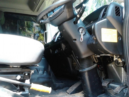 รถฮีโน่  10  ล้อดั้ม  344  แรงม้า. ปี 57  ( รถวิ่ง 23,xxx กม. )  สนใจติดต่อ 081 - 6079515