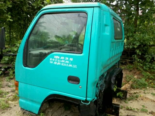 ขายหัวรถNPR 70000 บาท ขายหัวรถNPR 70000 บาท