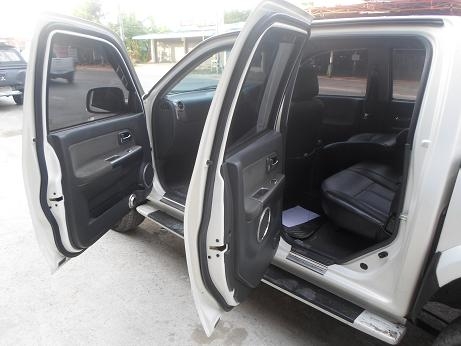 ขายดีแม็กสี่ประตูไฮเลนเดอร์ปี2011 ขายดีแม็กสี่ประตูไฮเลนเดอร์ปี2011