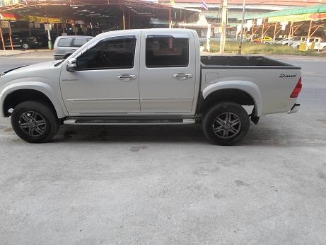 ขายดีแม็กสี่ประตูไฮเลนเดอร์ปี2011 ขายดีแม็กสี่ประตูไฮเลนเดอร์ปี2011