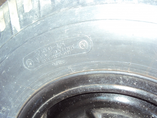 4 ล้อ สภาพสวย พร้อมใช้งาน 4 ล้อ สภาพสวย พร้อมใช้งาน