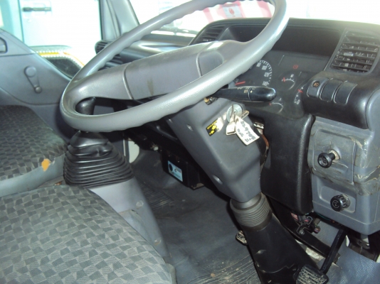 4 ล้อ สภาพสวย พร้อมใช้งาน 4 ล้อ สภาพสวย พร้อมใช้งาน