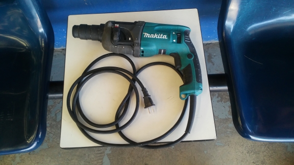 ขายสว่าน makita กับเครื่องขัด