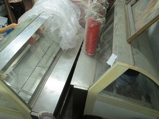 วันอังคารที่ 2 ธันวาคม 2557 ร้านอาหารใหญ่  ถนนเพชรบุรี