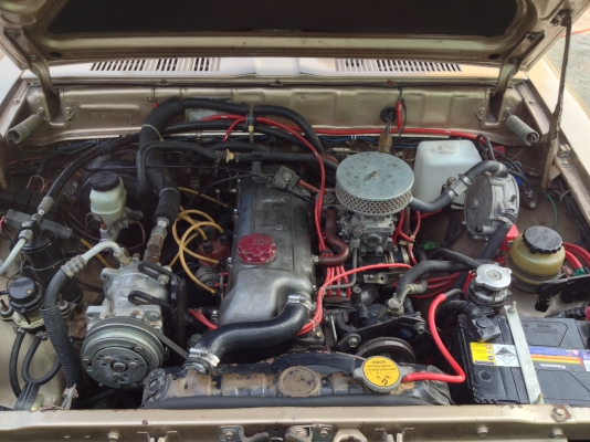 Toyota Corona Mark II  RT72  สองประตู