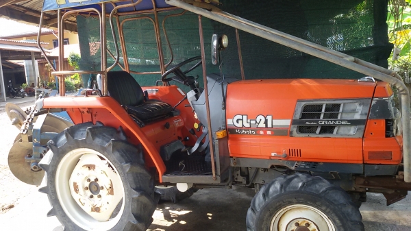 ปัญญาแทรคเตอร์..จัดมาให้ครับ ด่วน!!!เก่านอก คูโบต้า GL21 พร้อม ผาน5