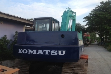 ขายKOMATSU PC120-3 สภาพสวย พร้อมใช้งาน เครื่องดี ช่วงล่างดี เอวไม่หลวม โซ่บรูทดี ลอลเลอร์เต็ม7ลูกไม่มีเเตก มีเเอร์ ราคาต่อรองได้