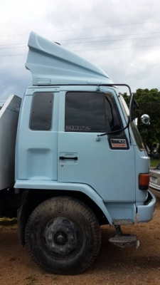 เตรียมจะติดเครน 3.5 ตัน รถปี 2538 .ขายรถอีซูซุ195 FTR32แท้ห้าง สวยๆ ยางเต็ม7เส้นเครื่องแน่นๆ ยาว 7.20 เมตร ภาษีเต็ม ผมมี2คันแบ่งขาย 1คัน เตรียมจะติดเครน 3.5 ตัน รถปี 2538 .ขายรถอีซูซุ195 FTR32แท้ห้าง สวยๆ ยางเต็ม7เส้นเครื่องแน่นๆ ยาว 7.20 เมตร ภาษีเต็ม ผมมี2คันแบ่งขาย 1คัน